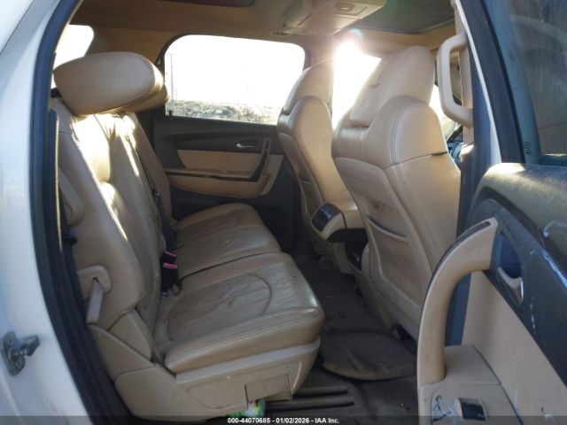 GMC Acadia Denali Image 14