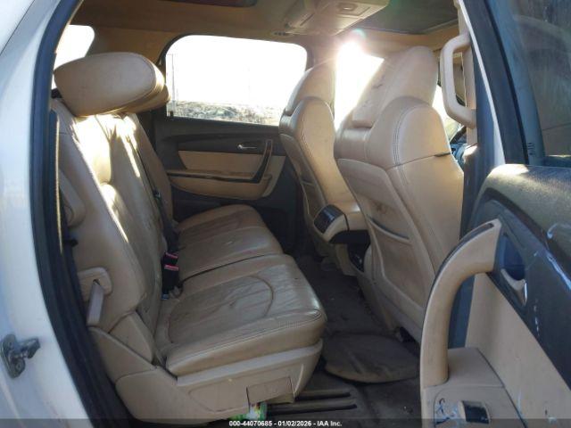 GMC Acadia Denali Image 14