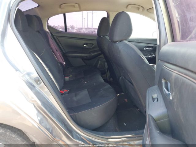 Nissan Sentra Sr Xtronic Cvt Image 8