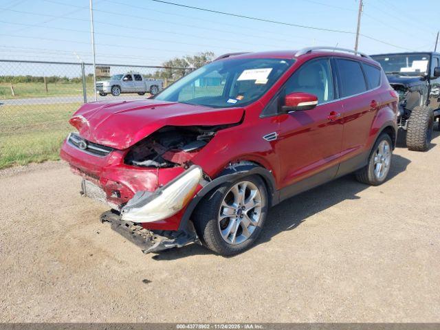 Ford Escape Titanium Image 16