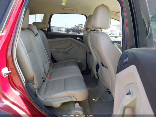 Ford Escape Titanium Image 6