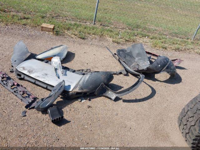 Ford Escape Titanium Image 12