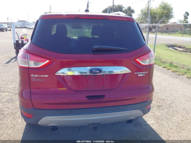 Ford Escape Titanium Image 3