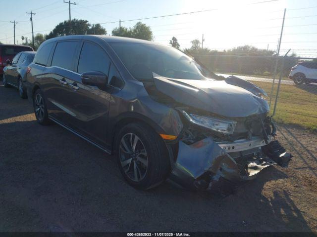  Salvage Honda Odyssey