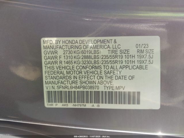 Honda Odyssey Touring Image 2