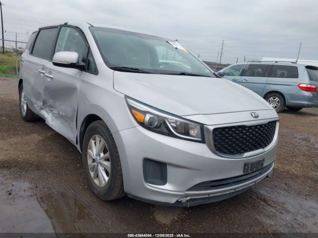 Kia Sedona Lx Image 13