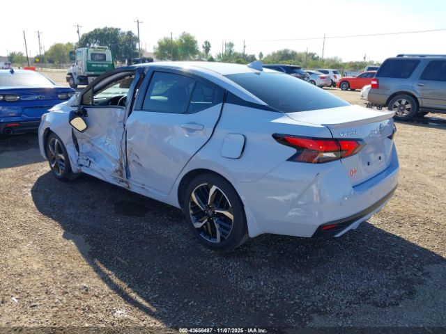 Nissan Versa 1.6 Sr Image 5