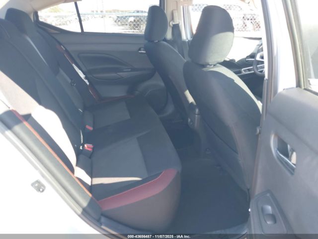 Nissan Versa 1.6 Sr Image 16