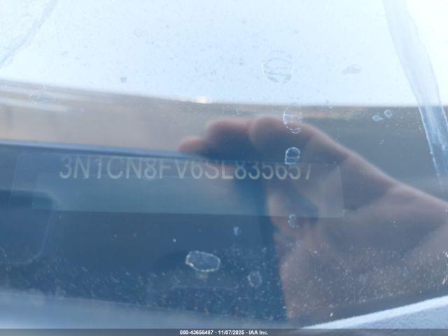 Nissan Versa 1.6 Sr Image 9