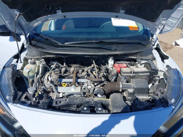 Nissan Versa 1.6 Sr Image 11