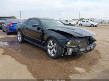  Salvage Ford Mustang