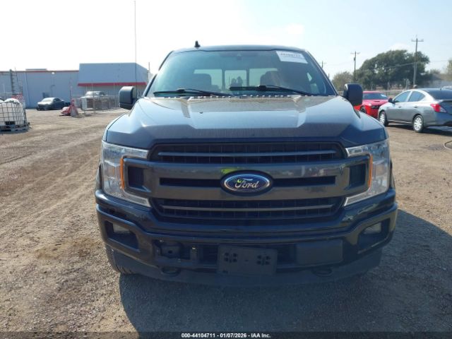 Ford F-150 Xlt Image 12