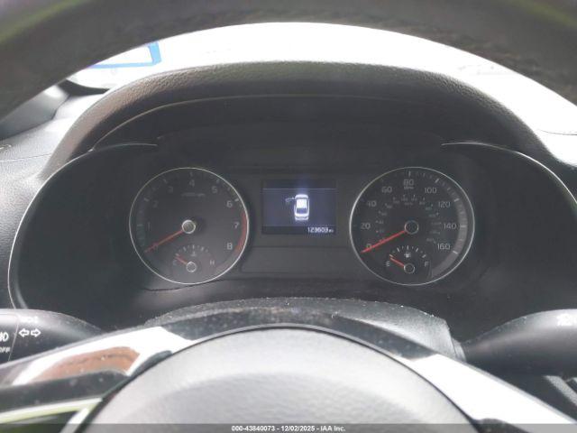 Kia Forte Gt-line Image 5