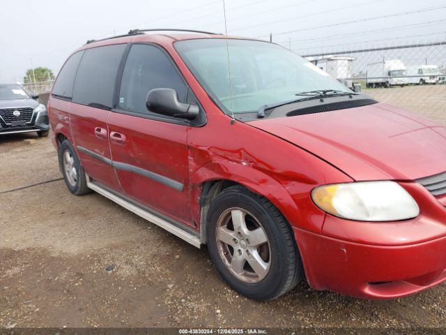Dodge Caravan Sxt Image 2