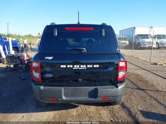 Ford Bronco Outer Banks Image 10