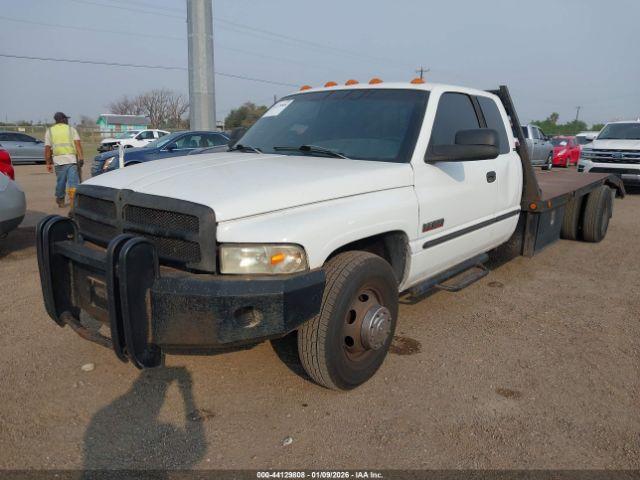 Dodge Ram 3500 St Image 4