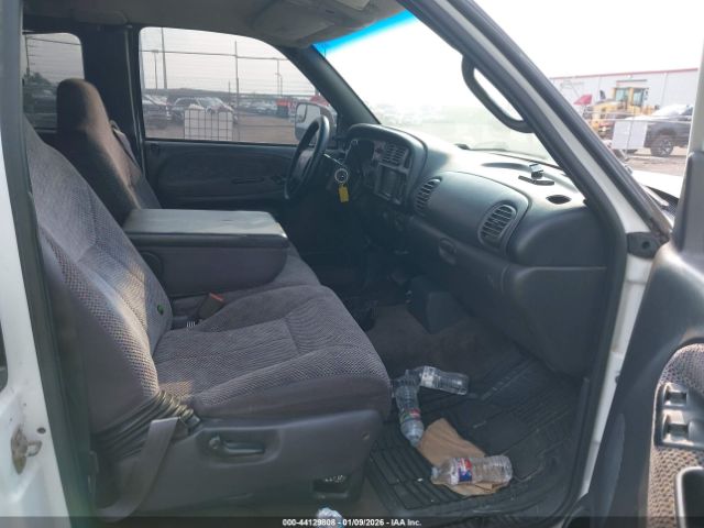 Dodge Ram 3500 St Image 7