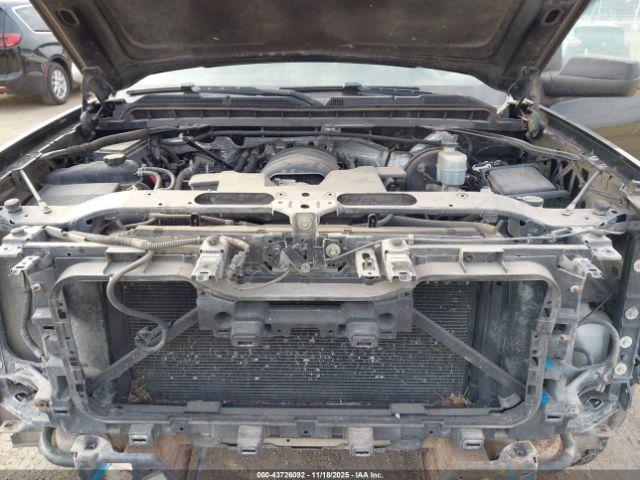 Chevrolet Silverado 1500 2lt Image 9