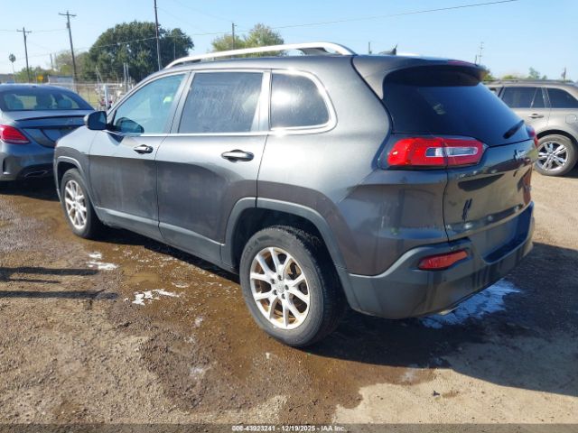 Jeep Cherokee Latitude Image 2